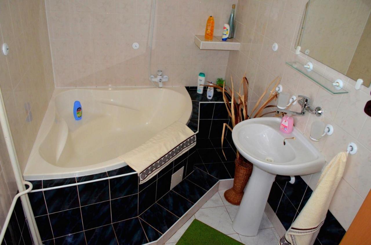 Chalupa Riviera A Apartmany Riviera - Liptov Besenova 鲁容贝罗克 外观 照片