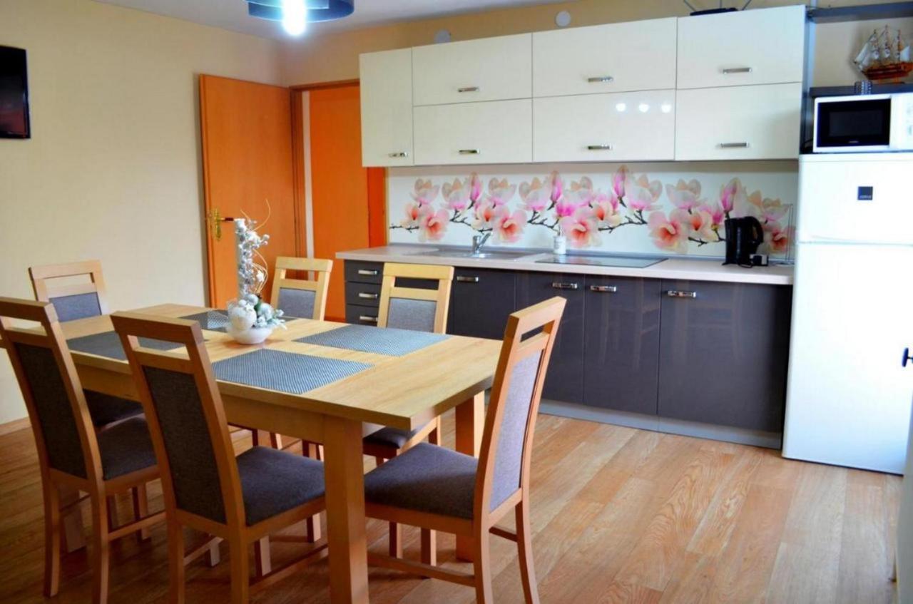 Chalupa Riviera A Apartmany Riviera - Liptov Besenova 鲁容贝罗克 外观 照片