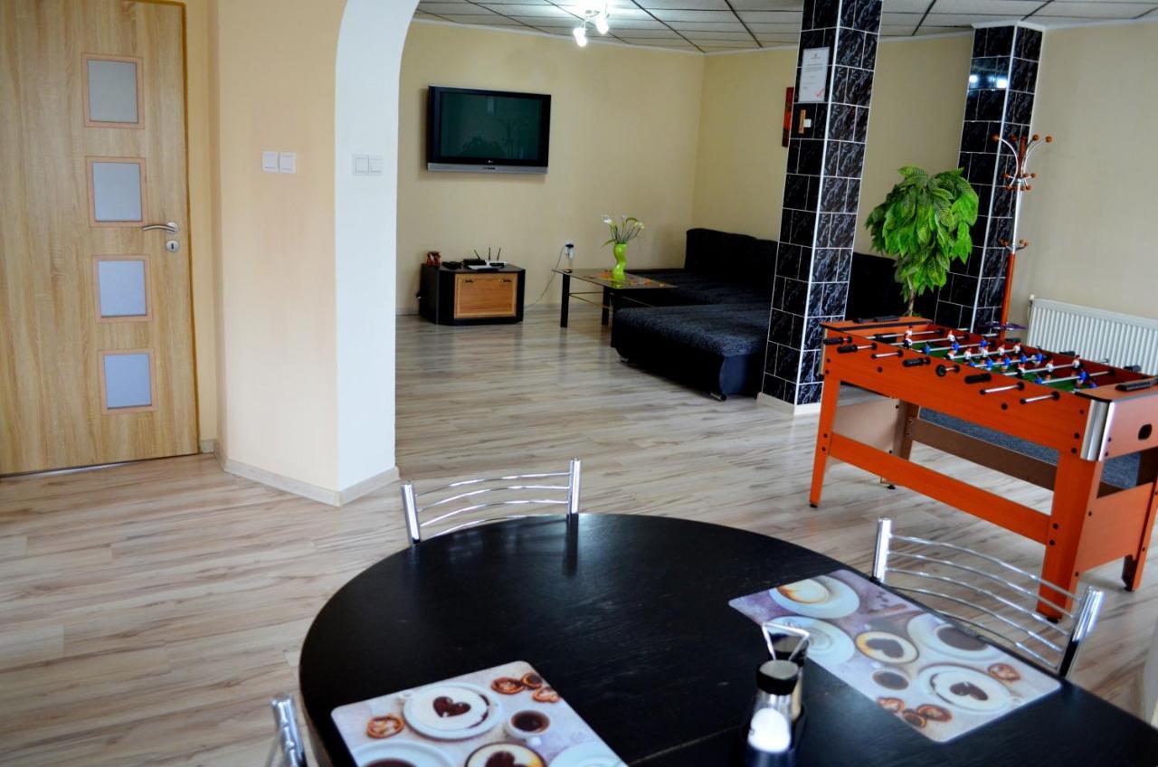 Chalupa Riviera A Apartmany Riviera - Liptov Besenova 鲁容贝罗克 外观 照片